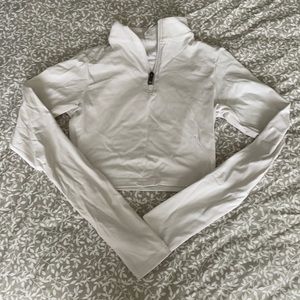 Balance Athletica vitality cropped pullover